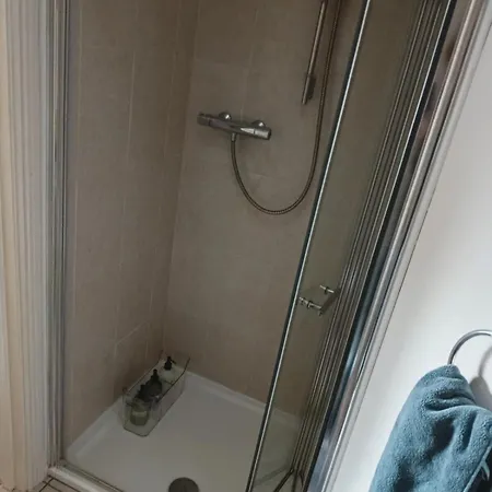 2 Bedroom Townhouse, Super King, 5 Min To Centre * Carlow