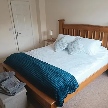 2 Bedroom Townhouse, Super King, 5 Min To Centre Casa vacanze